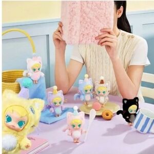 Baby Molly Pocket Friends Blind Box